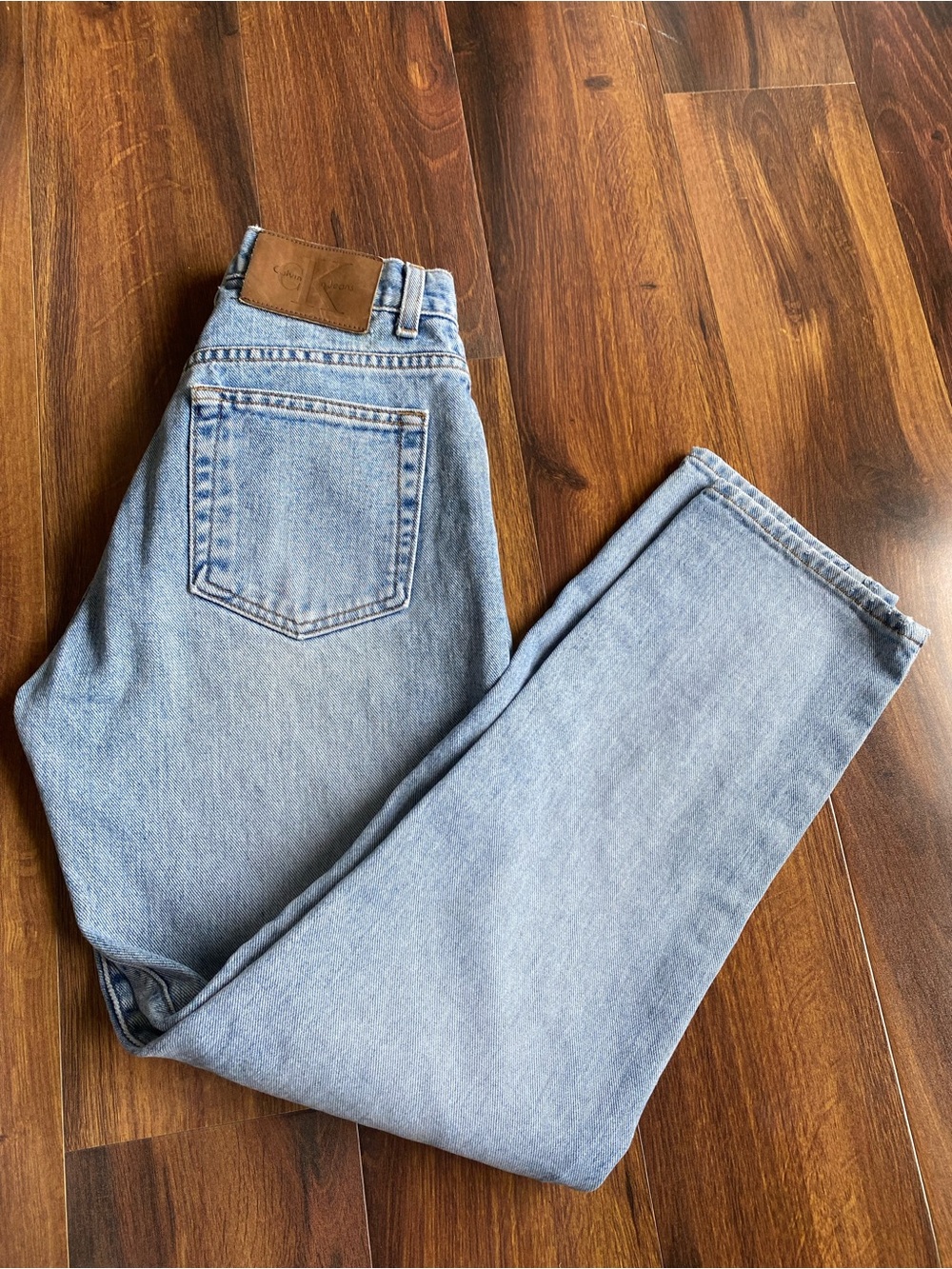 VTG 90’s Calvin Klein Mid Rise Button Fly Light Wash Straight Jeans Size 5 USA